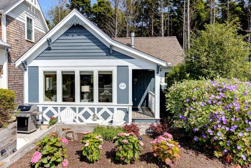 Woodland Cottage by Seabrook Hospitality