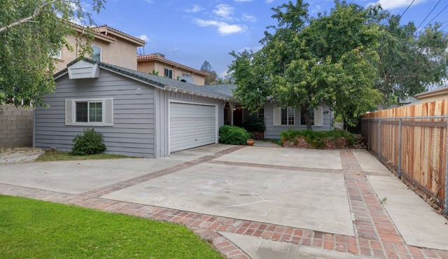 Woodland Hills Zen Modern