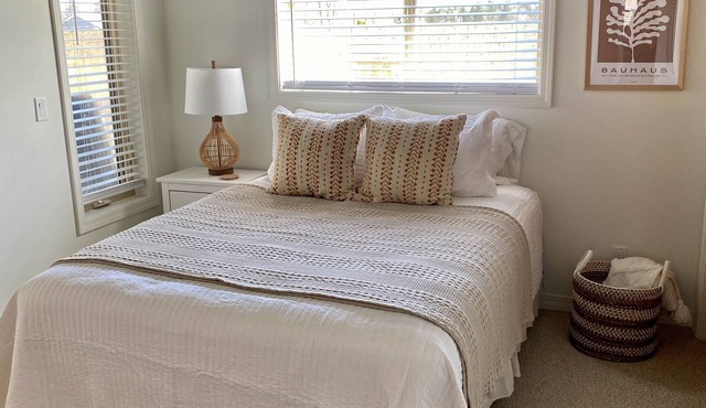 WOODLAND PARK BUNGALOW -Easy Access to Glacier Park