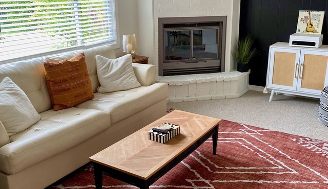 WOODLAND PARK HIDEAWAY - Easy access to Glacier Park