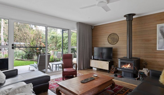 Woodland Retreat in Silverleaves