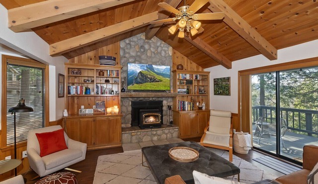 Woodland Retreat, Fireplace & Game Room