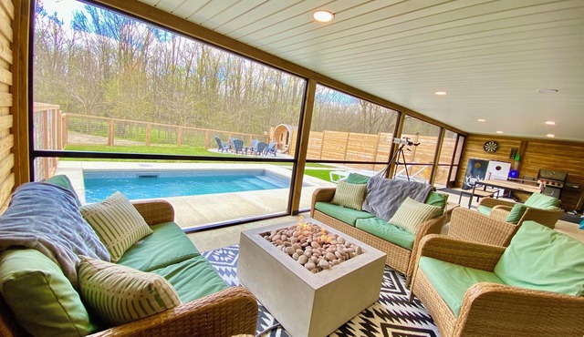 Woodland Retreat with Pool, Sauna & Event Space