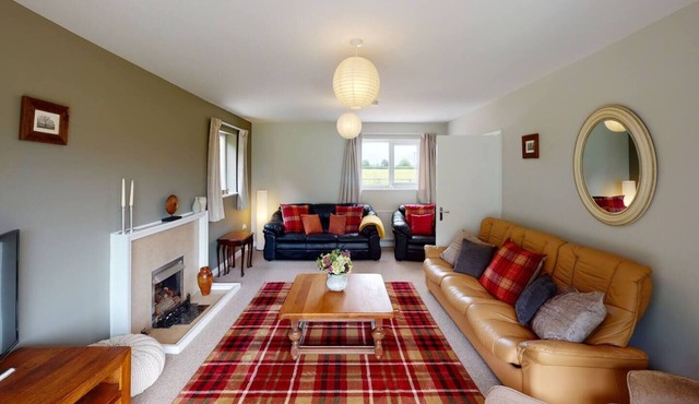 Woodlands Cottage - Rural Retreat - Near York