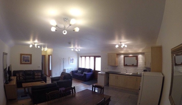 Woodlands Cottage, ideally located for Lincoln and Newark Showgrounds