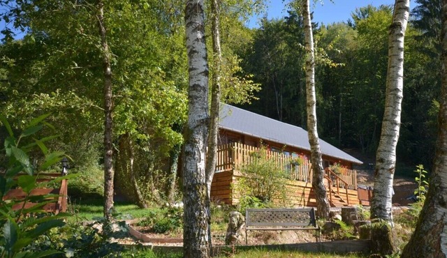 WOODLANDS COTTAGE TREIGNAC