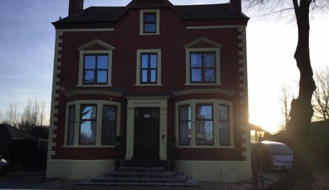 Woodlands Guest House