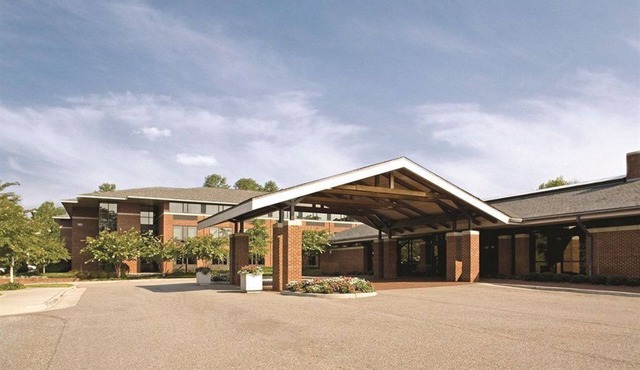 Woodlands Hotel & Suites - A Colonial Williamsburg Hotel