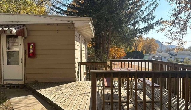 Woodlands Retreat next to the Mississippi River