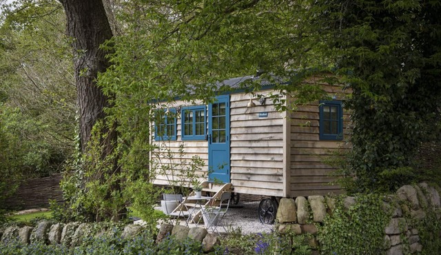 Woodlands Shepherd's Hut Chatsworth Estate
