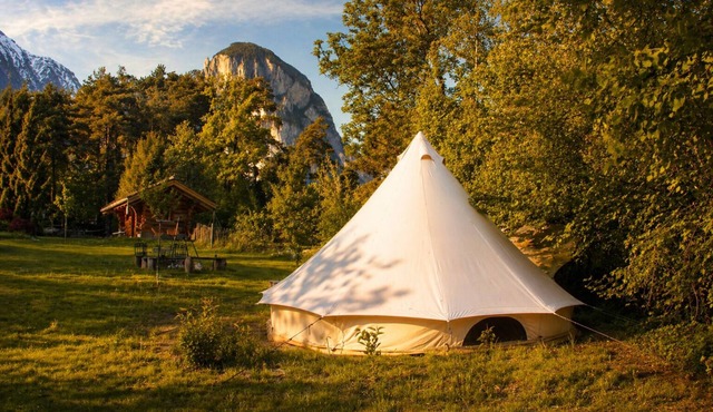 WOODMOOD tent with wellness