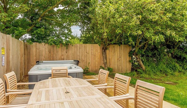 Woodpecker Cottage 3