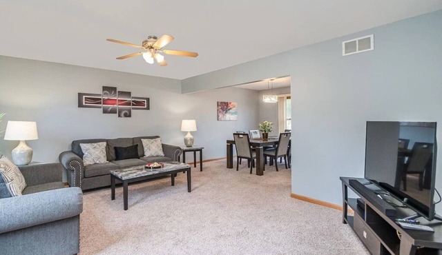 Woodridge FHS Rental