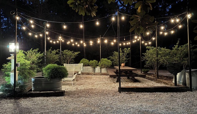 Woods and Water Cabin