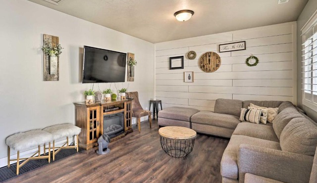 Woods Cross Vacation Rental with Hot Tub!