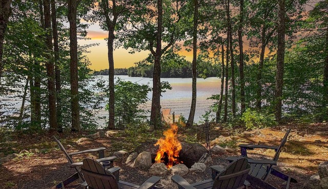 Woods & Water | Sebago Lakefront Luxury Oasis