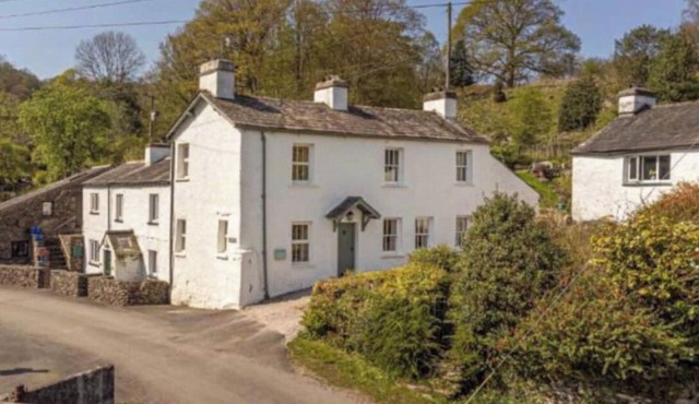 Woodside Cottage: A 4-bed boutique cottage in the heart of the Lake District!