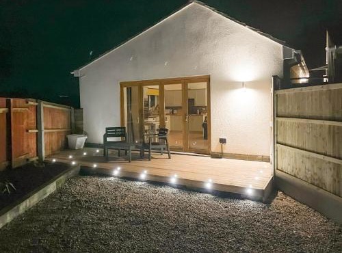 Woodside Retreat, Number 37