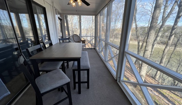 Woodson Bend-Golf, Pool Restaurant& More-Near Burnside W/Lake View - First Floor