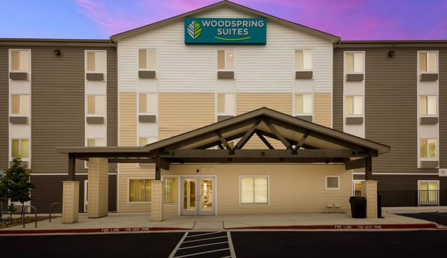 Woodspring Suites Austin Central