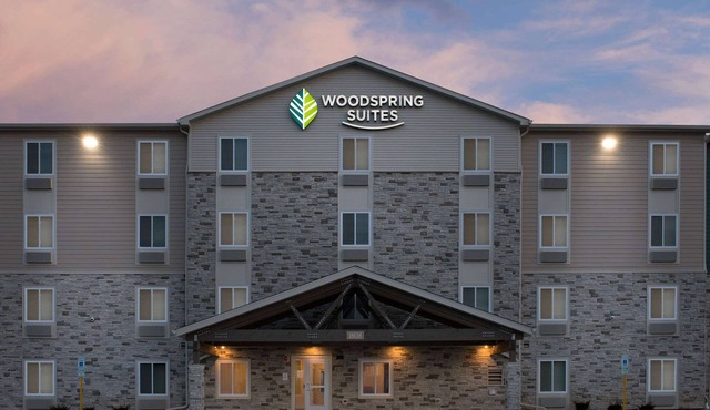 WoodSpring Suites Chicago Tinley Park
