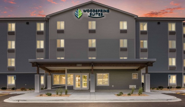 WoodSpring Suites Chicago Midway