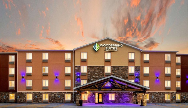 WoodSpring Suites Davenport Quad Cities