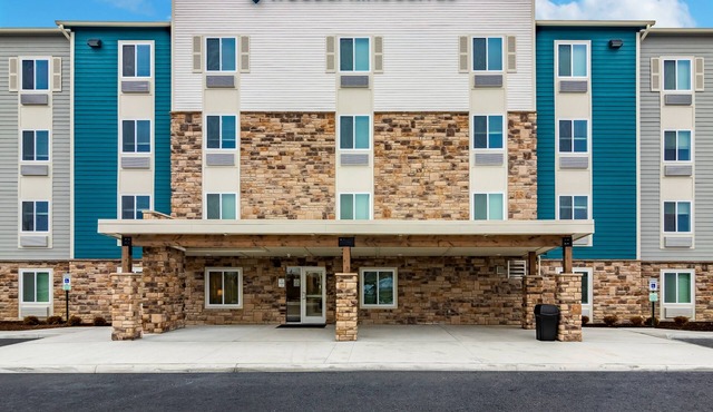 Woodspring Suites Dayton North