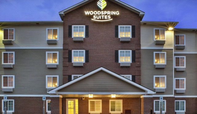 WoodSpring Suites Holland - Grand Rapids