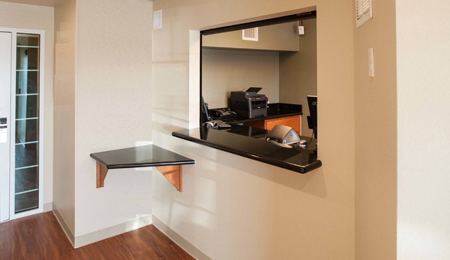 WoodSpring Suites Lebanon