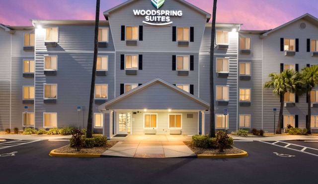 WoodSpring Suites Orlando North - Maitland