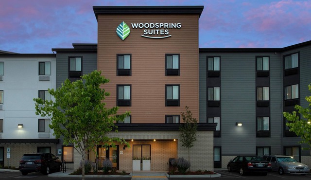 WoodSpring Suites Tri-Cities - Richland
