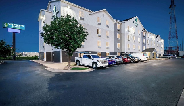 WoodSpring Suites Tulsa