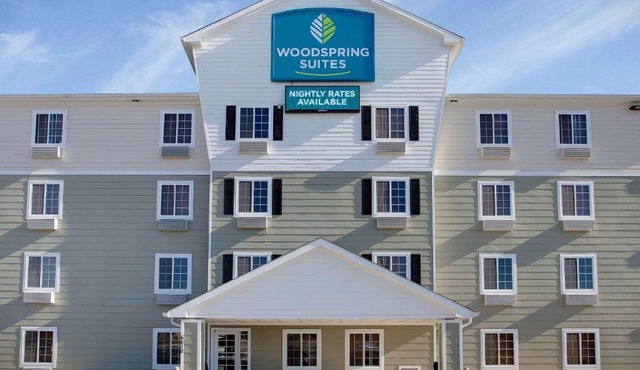 WoodSpring Suites Washington DC Andrews AFB