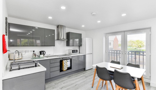 Woodstock House Flat 5 - Stylish 2 Bed in Hucknall