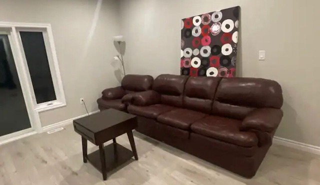 Woodstock house-Fully Furnished 5 BR townhouse