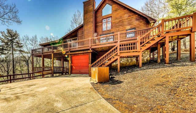 Woodsy, Dog-Friendly Cabin w/Lake & Mountain Views, Private Hot Tub, & Grill