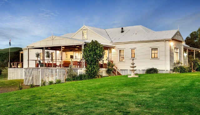 Woolamai Park Suits 2-3 Families LARGE 7 Bedrooms