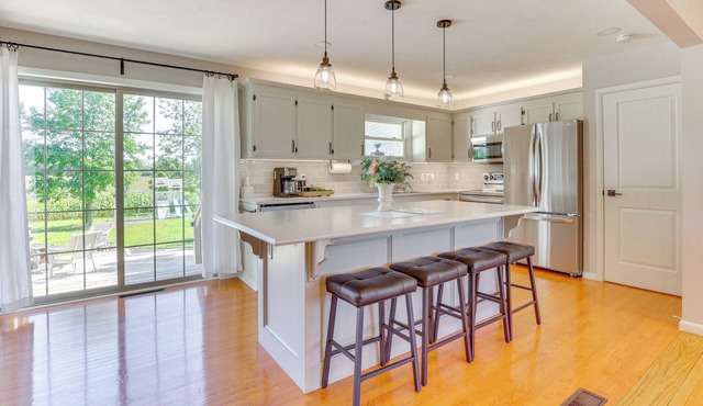 Wooster Family Home w/Yard & Fire Pit!