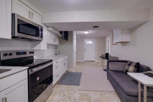 Work and Explore, Cozy Unit 5 Mi to UMD!
