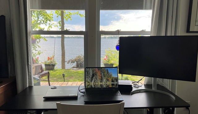 Work from the lake or unplug. Just over an hour from Ottawa, serenity now.