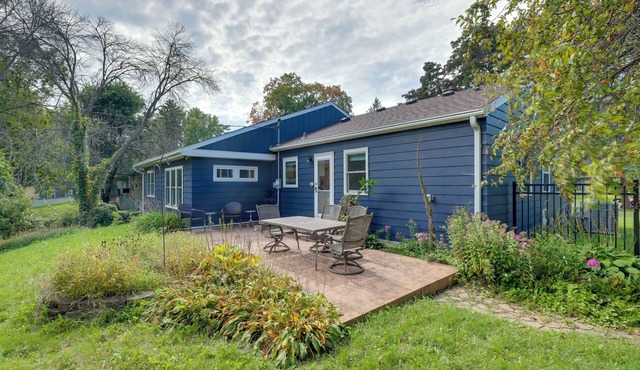 Work & Play Near Dtwn Minneapolis: Home w/Yard