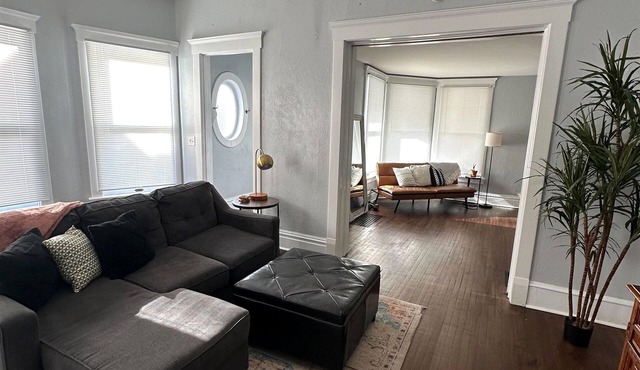 Work & Relax 1BR w/Office in Prime Location