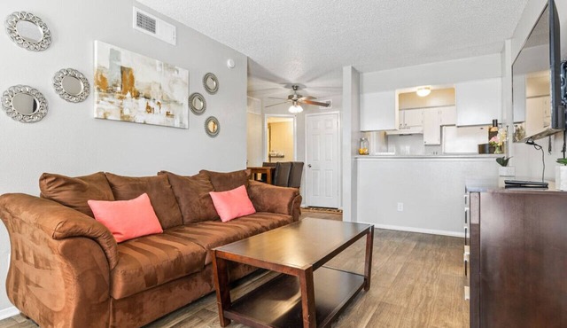 WORK REMOTELY IN URBAN DFW!