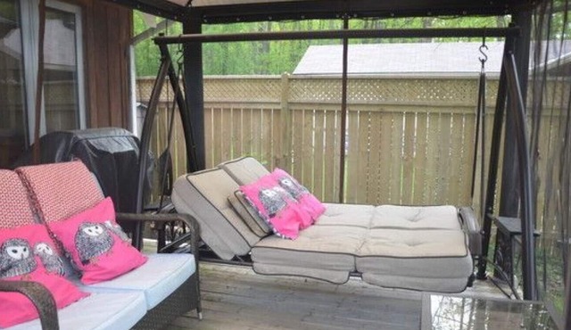 Work &school from Family Lake Front Cottage On Simcoe high speed cable internet