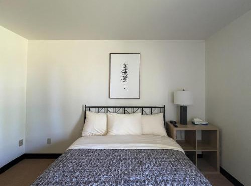 WorkStay Lodging - Spy Hill, SK - Near Esterhazy, Rocanville & Potash Mine Sites