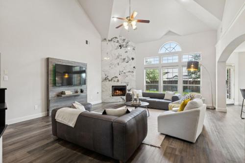World Cup 2026 Luxury Villa - 6BR, Movie Theater, Gym & Games