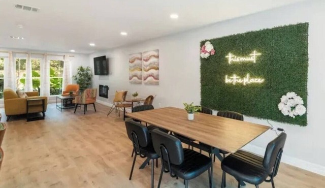 World Cup 30 min to Stadium Townhome Slps 8