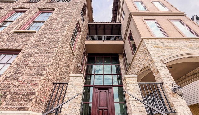 World Cup Exclusive Private Estate, Rental Car Included, Luxury Houston Stay