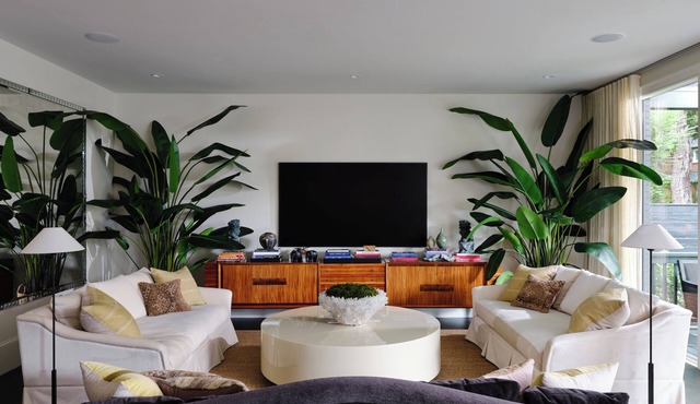 World Cup in Style 4 King Suites Designer Midtown Home